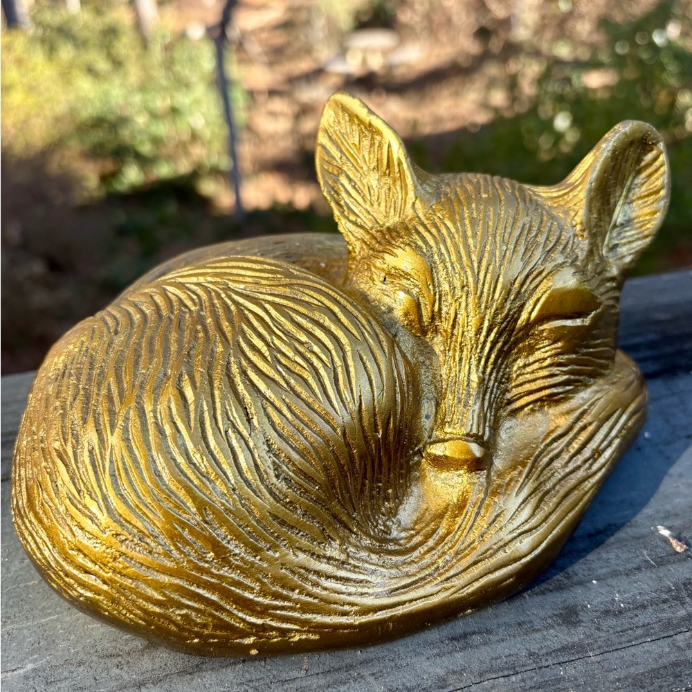 Sleepy Eloise Fox Figurine
